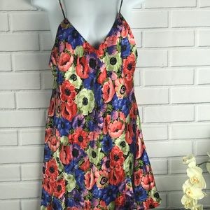 Victoria Secret floral gown Med EUC